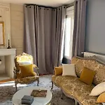 Bordeaux, Piscine Et Отель типа 