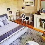 Bordeaux, Piscine Et Отель типа 