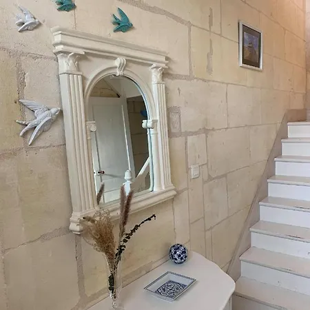Bordeaux, Piscine Et Bed & Breakfast