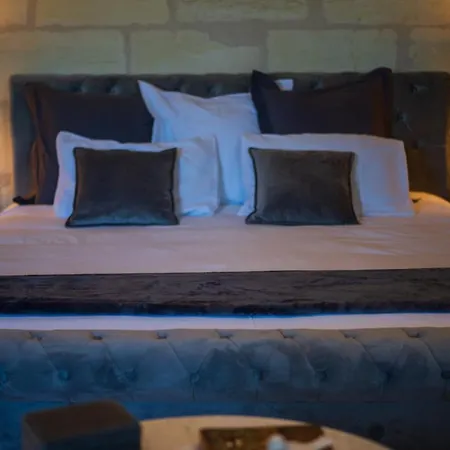 Nocleg ze śniadaniem Bordeaux, Piscine Et 4*