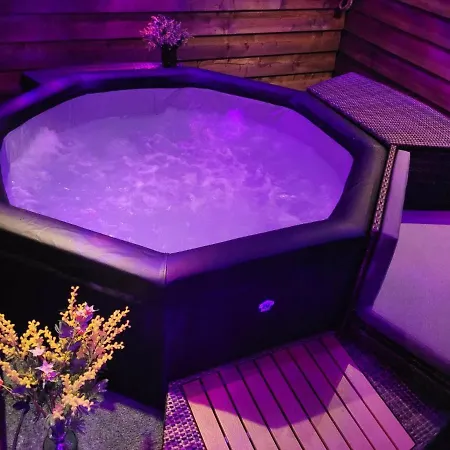 Bed and Breakfast Bordeaux, Piscine Et