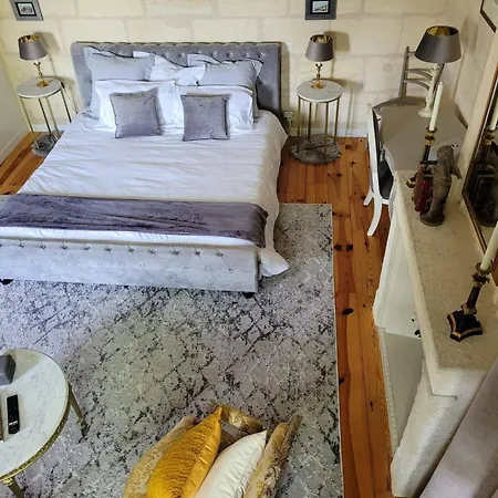 Bordeaux, Piscine Et Bed & Breakfast *