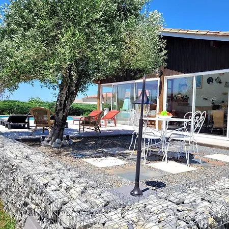 Bordeaux, Piscine Et Lugon et l'Ile du Carney