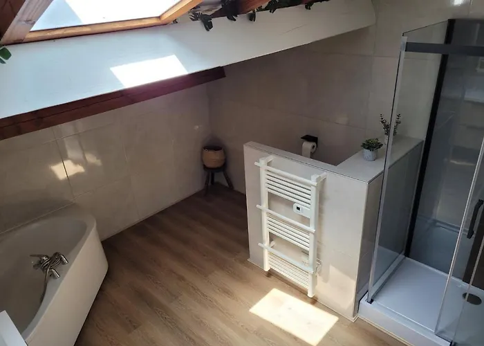 Bordeaux, Piscine Et 4* Lugon et l’Ile du Carney